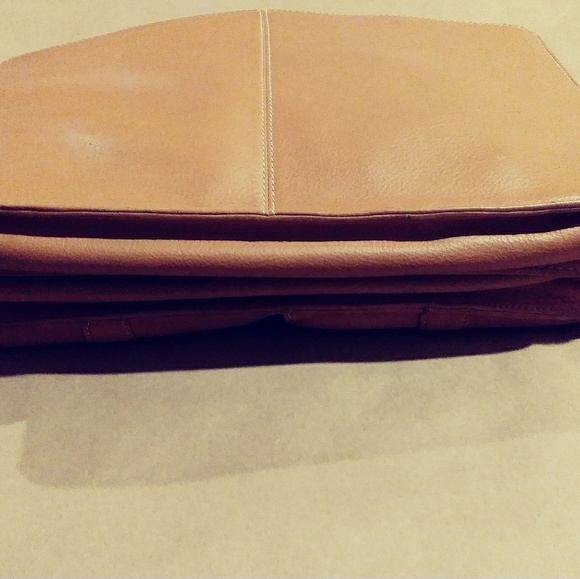 KENNETH COLE REACTION LEATHER BRIEFCASE - Picture 6 of 6